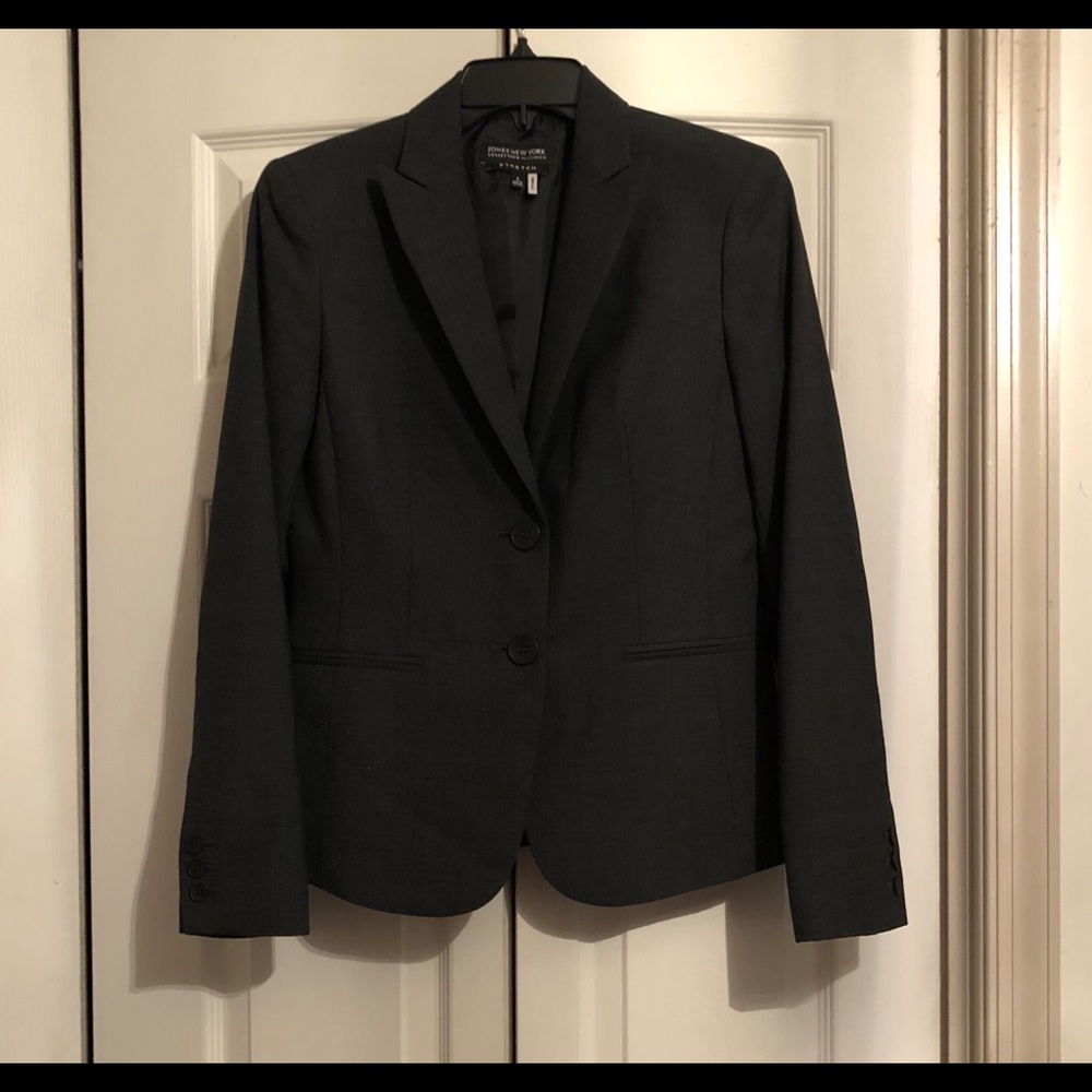 Jones New York Platinum Women's 6 Easy Care Blazer